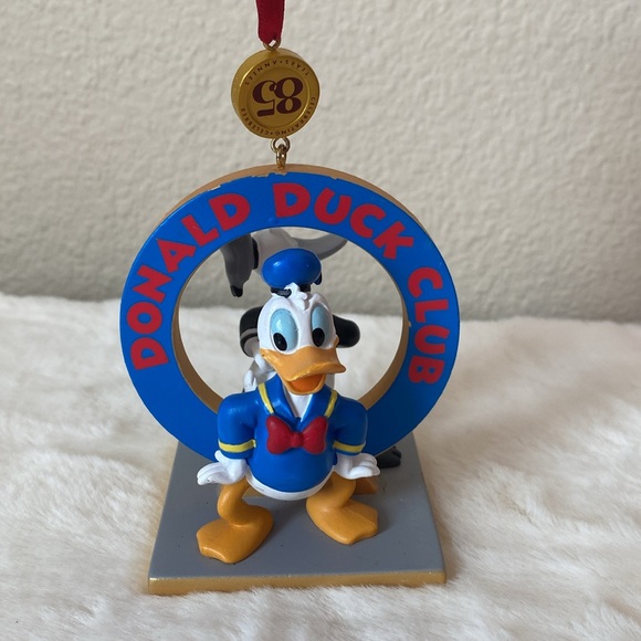 Disney Donald Duck, 85th year celebration ornament 2019 - Picture 3 of 4